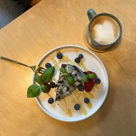 Monstera -5min Od Centrum,32m2,aneks